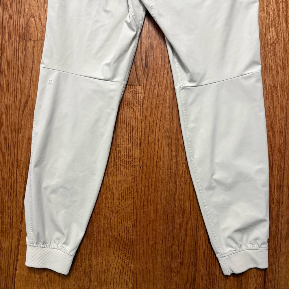 Lululemon ABC Jogger Warpstreme in Silverstone size S - Picture 10 of 16